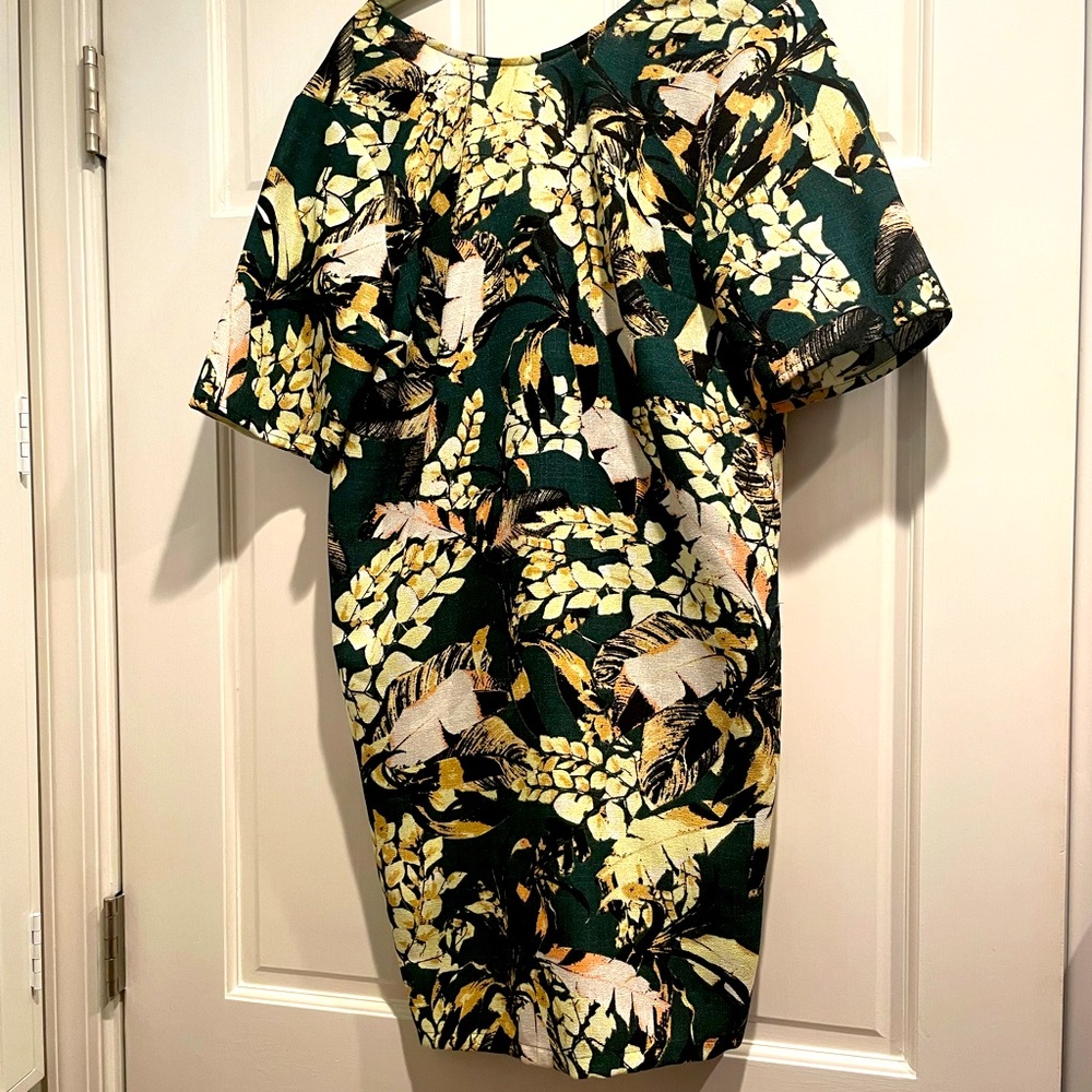 Warehouse minidress with V-back and pockets